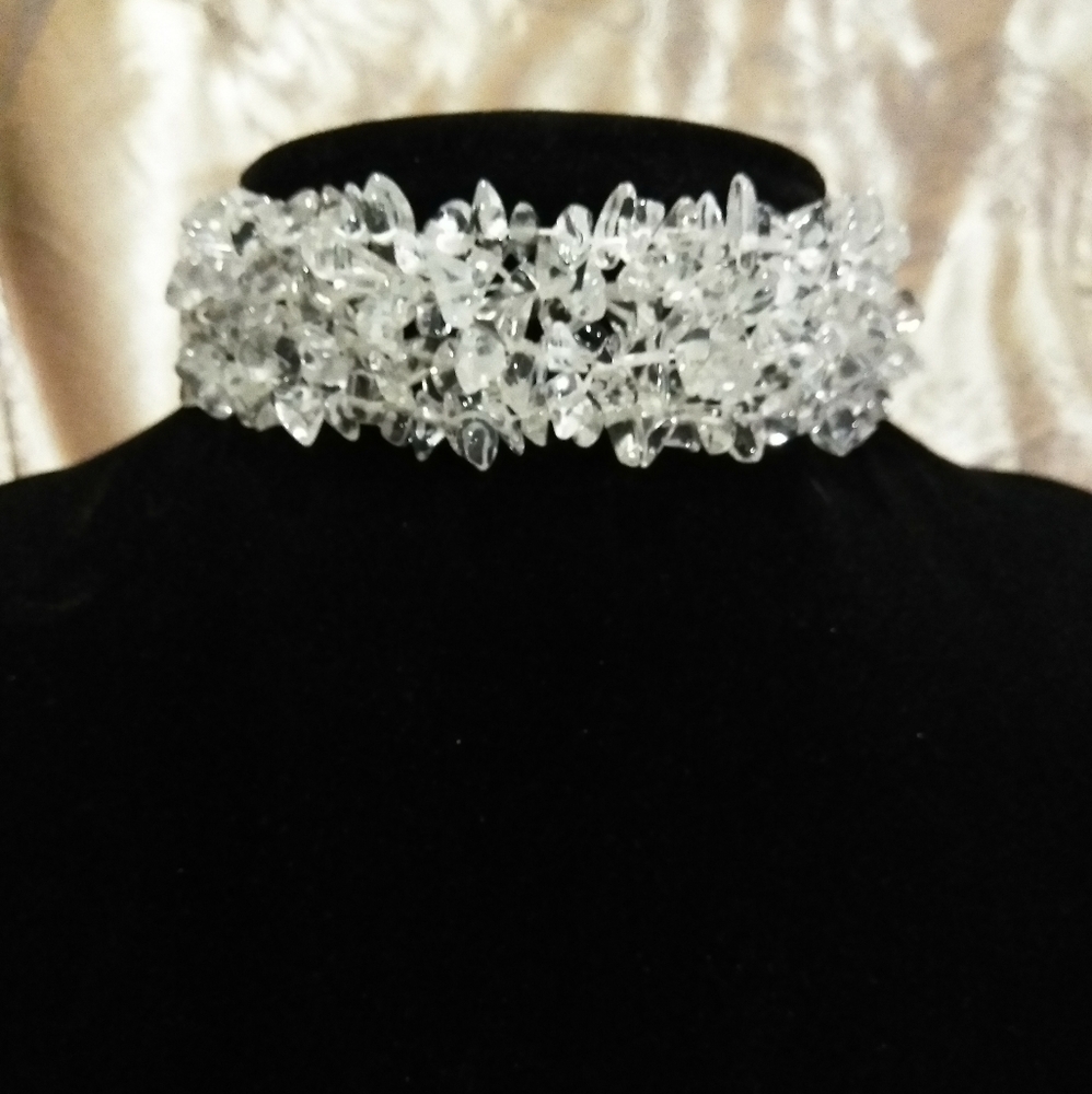 🌠 Vintage Clear Quartz Crystal Bracelet